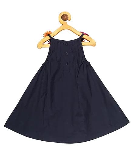Young Birds Guipure Flower Dress